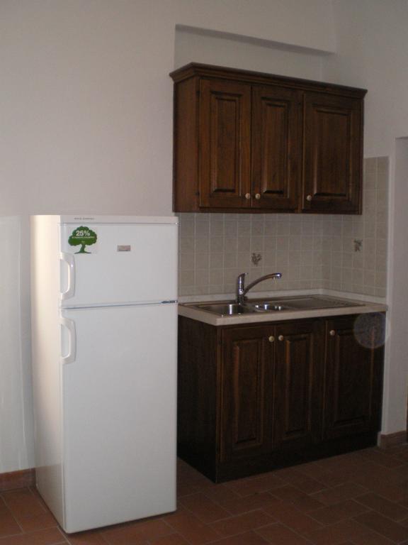 La Civetta Apartment Торита ди Сиена Стая снимка