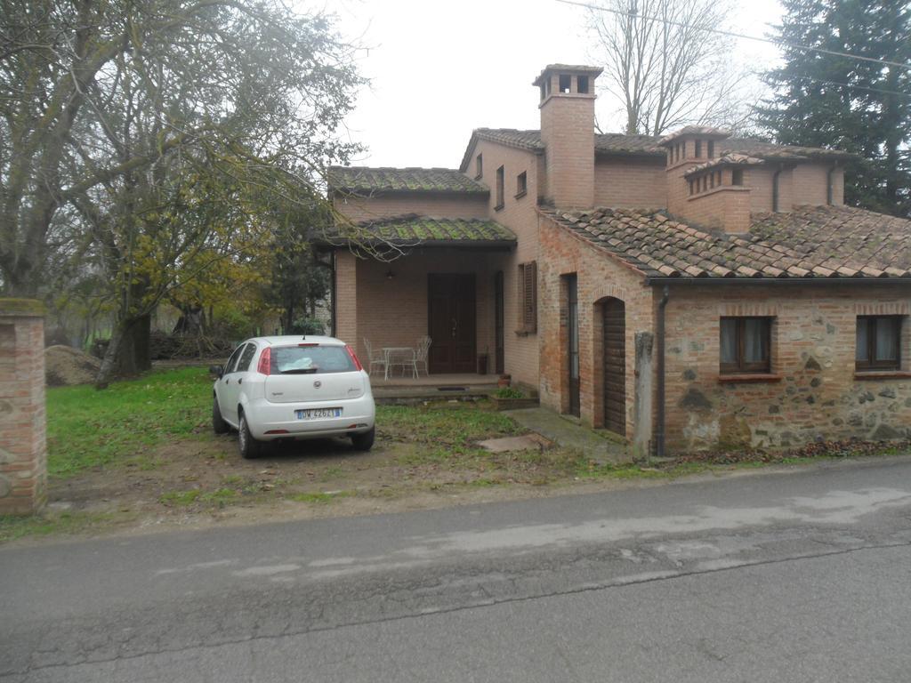 La Civetta Apartment Торита ди Сиена Стая снимка