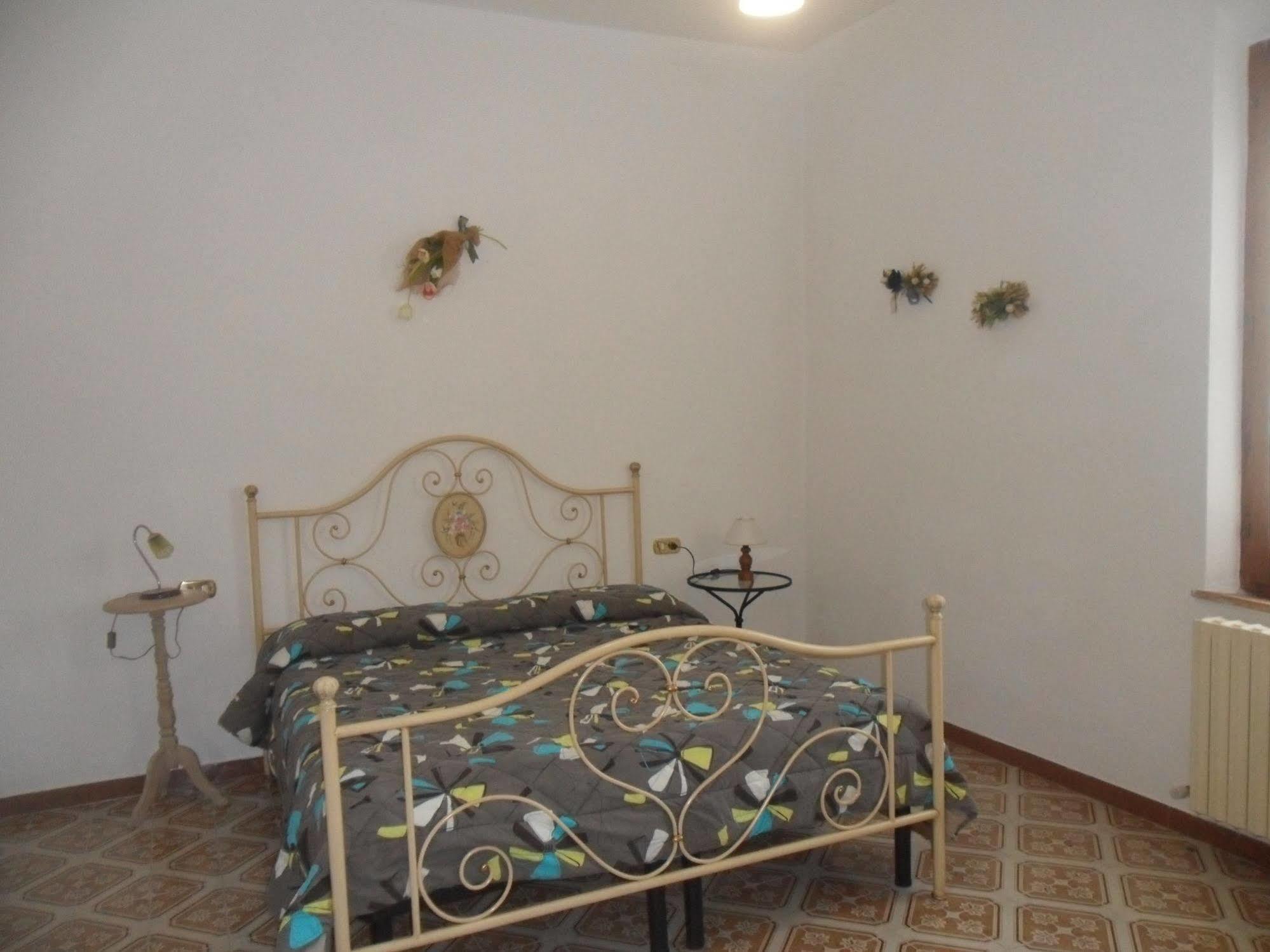 La Civetta Apartment Торита ди Сиена Екстериор снимка